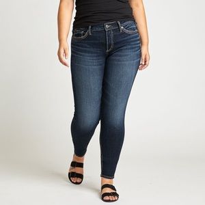 Silver Jeans Co Suki Mid Skinny Dark Wash Sz 18